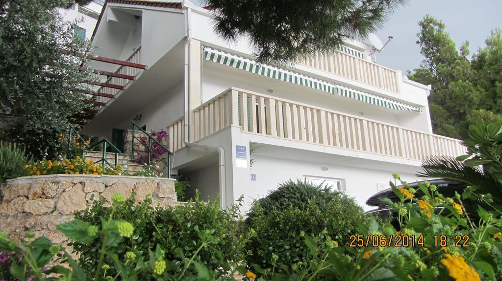 Apartments Vila Oksana Mimice Εξωτερικό φωτογραφία