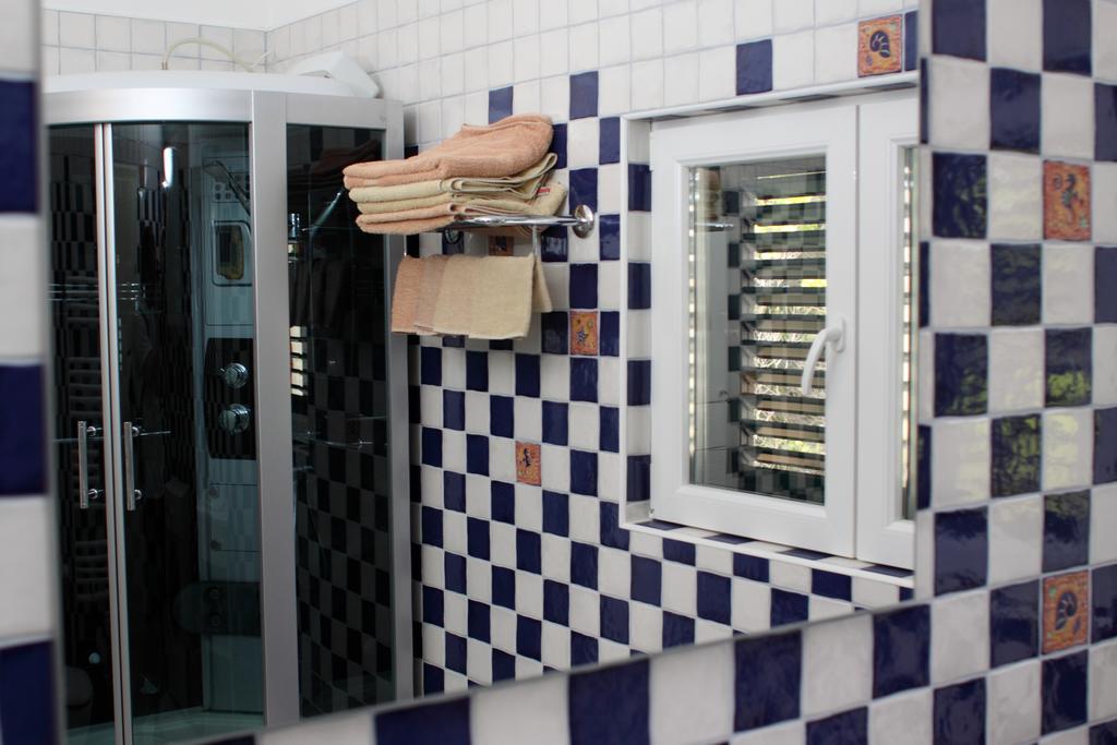 Apartments Vila Oksana Mimice Εξωτερικό φωτογραφία