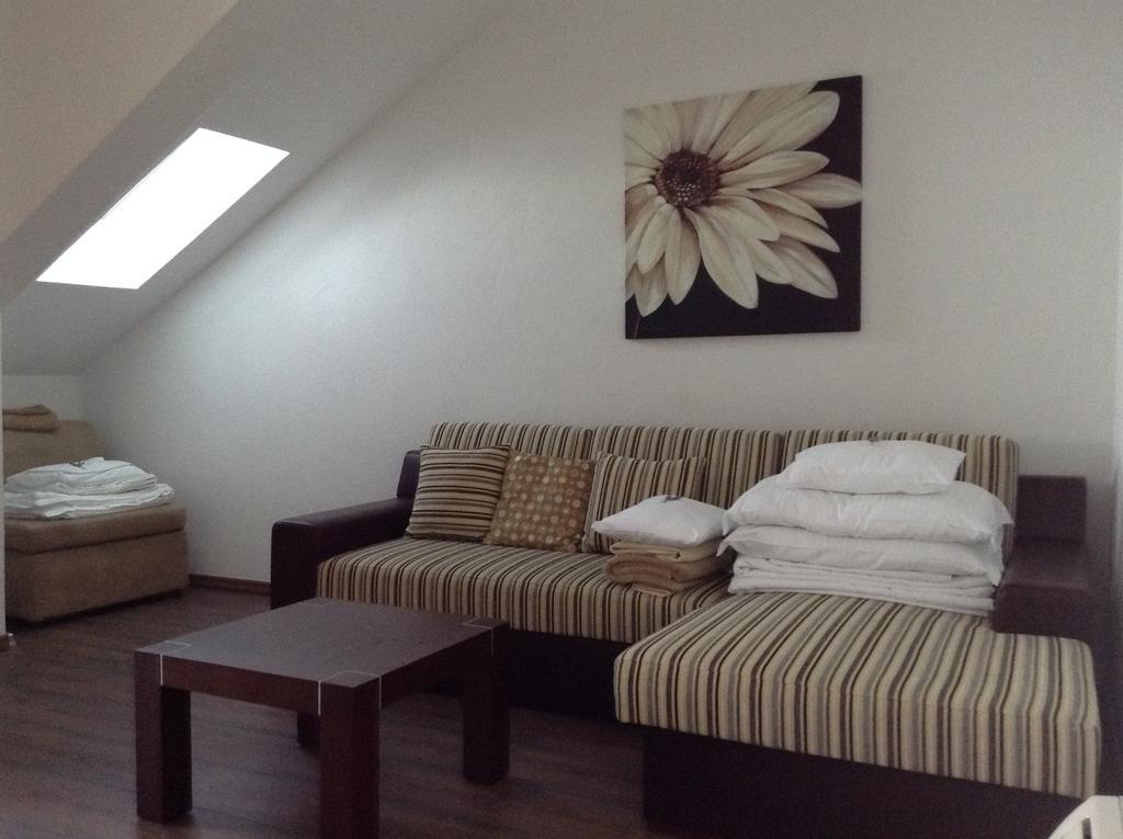 Apartments Vila Oksana Mimice Εξωτερικό φωτογραφία
